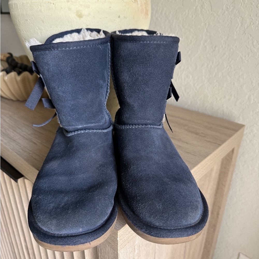Koolaburra By UGG Victoria Boots Youth US Size 3 EU 35